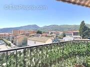 Appartement à SAINT-MARTIN-DU-VAR