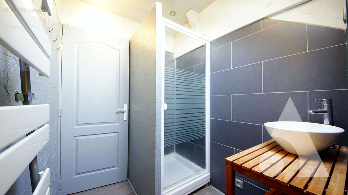 Appartement à CORBEIL-ESSONNES