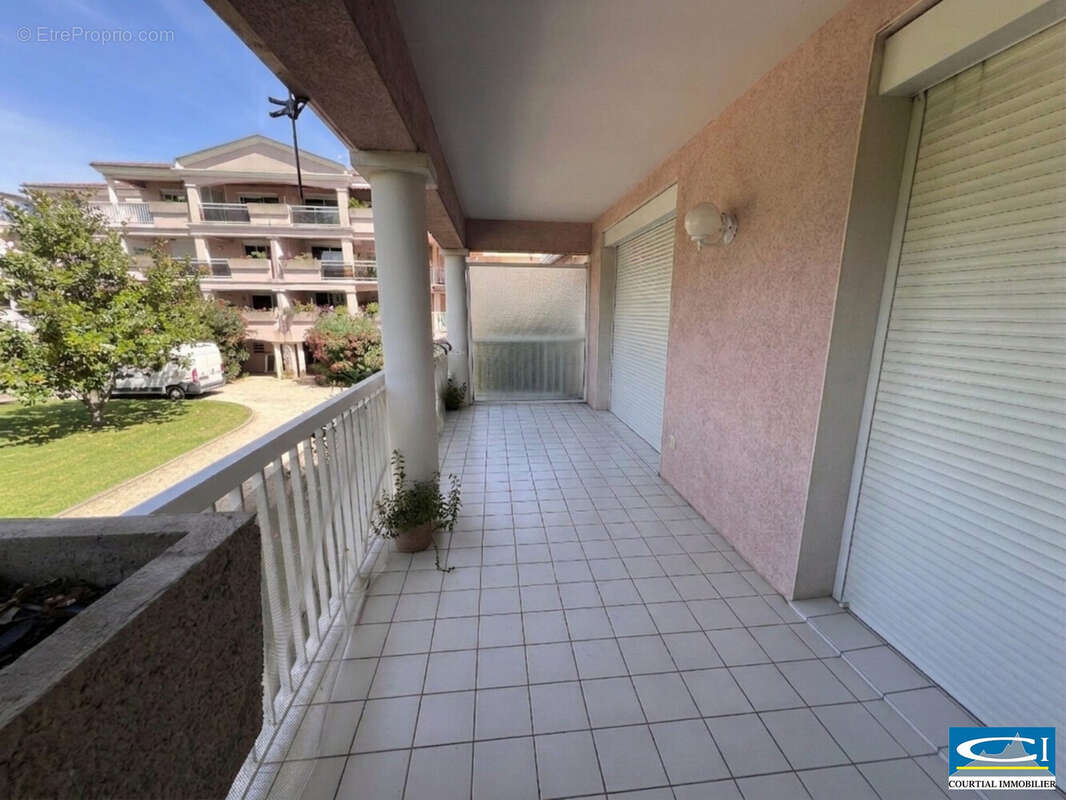 Appartement 62 m² à Tournon-Sur-Rhone  - photo 4