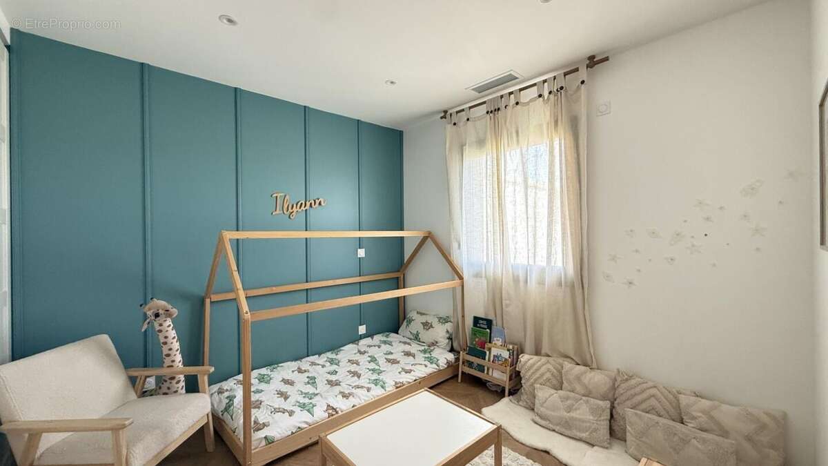 Villa individuelle 142 m² hab + garage sur 300 m terrain avec piscine - photo 17