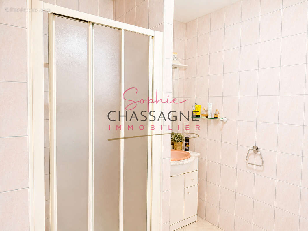 À 30 minutes de Bergerac   Propriété équestre avec 3 logements attenants sur plus de 4 hectares - photo 6