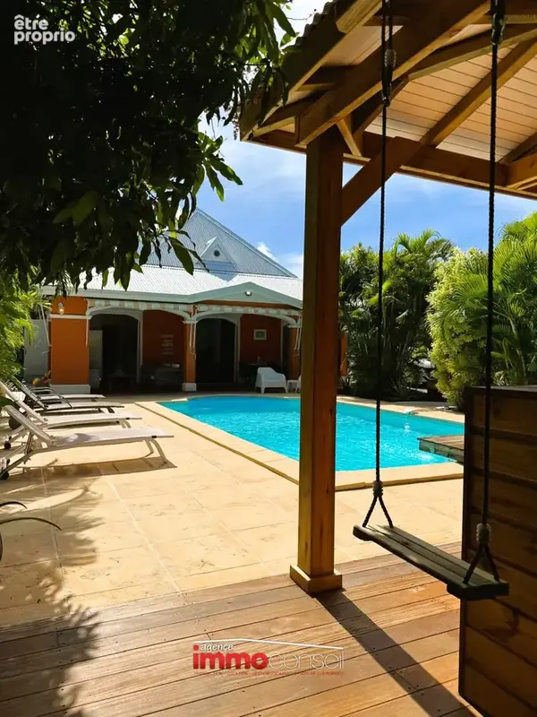 Saint-françois   villa de charme avec piscine, jacuzzi et excellente rentabilite locative - photo 5
