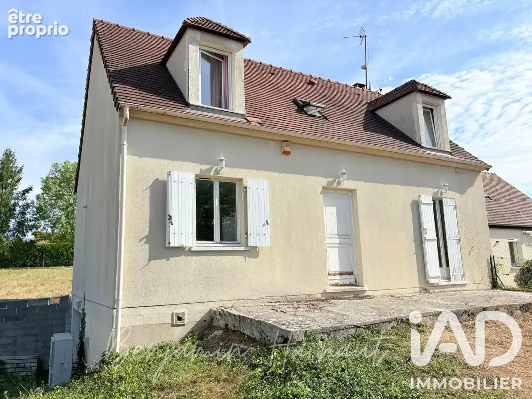 Photo 1 - Maison à LESCHEROLLES