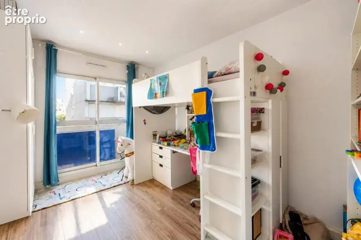 T4 de 88 m² - bureau - aucuns travaux - ravalement voté - photo 12