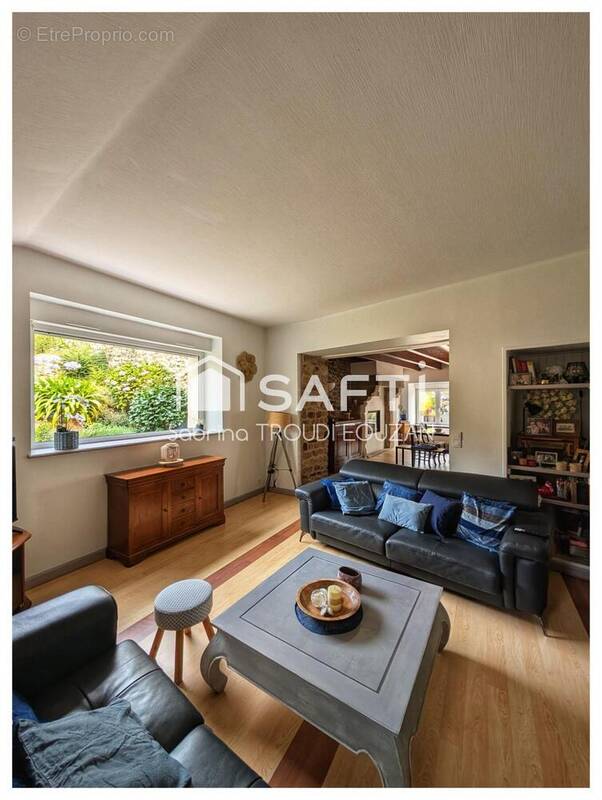 Photo 1 - Maison à SAINT-CARREUC