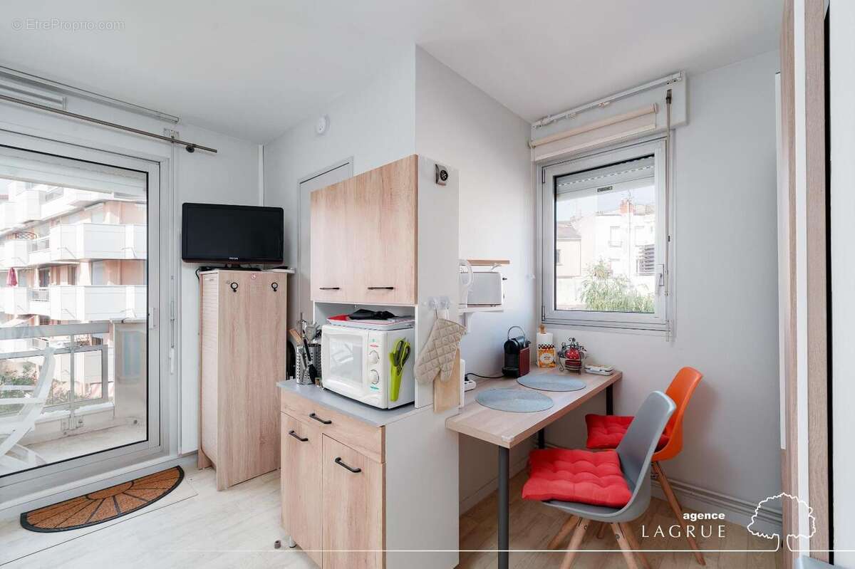 Appartement 24 m² à Vichy  - photo 5
