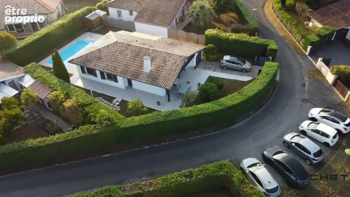Saint-vincent-de-tyrosse ? maison 4 pieces  87 m² avec piscine, véranda et garage - photo 4
