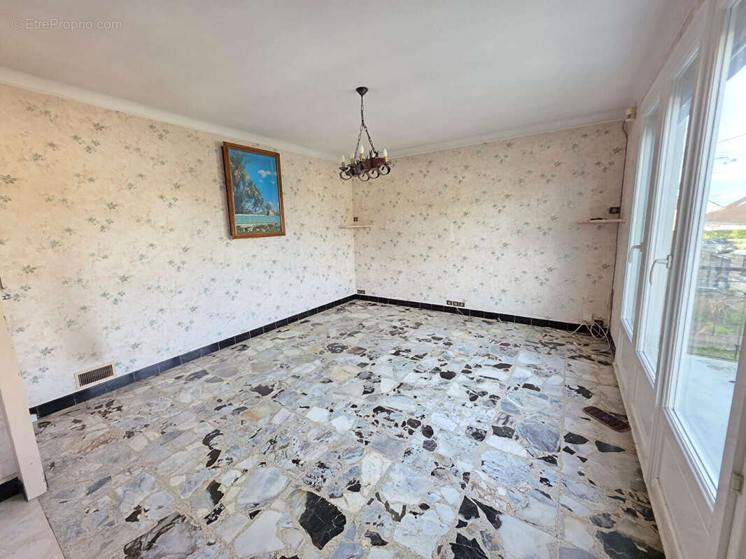 Maison à ASNIERES-SUR-OISE