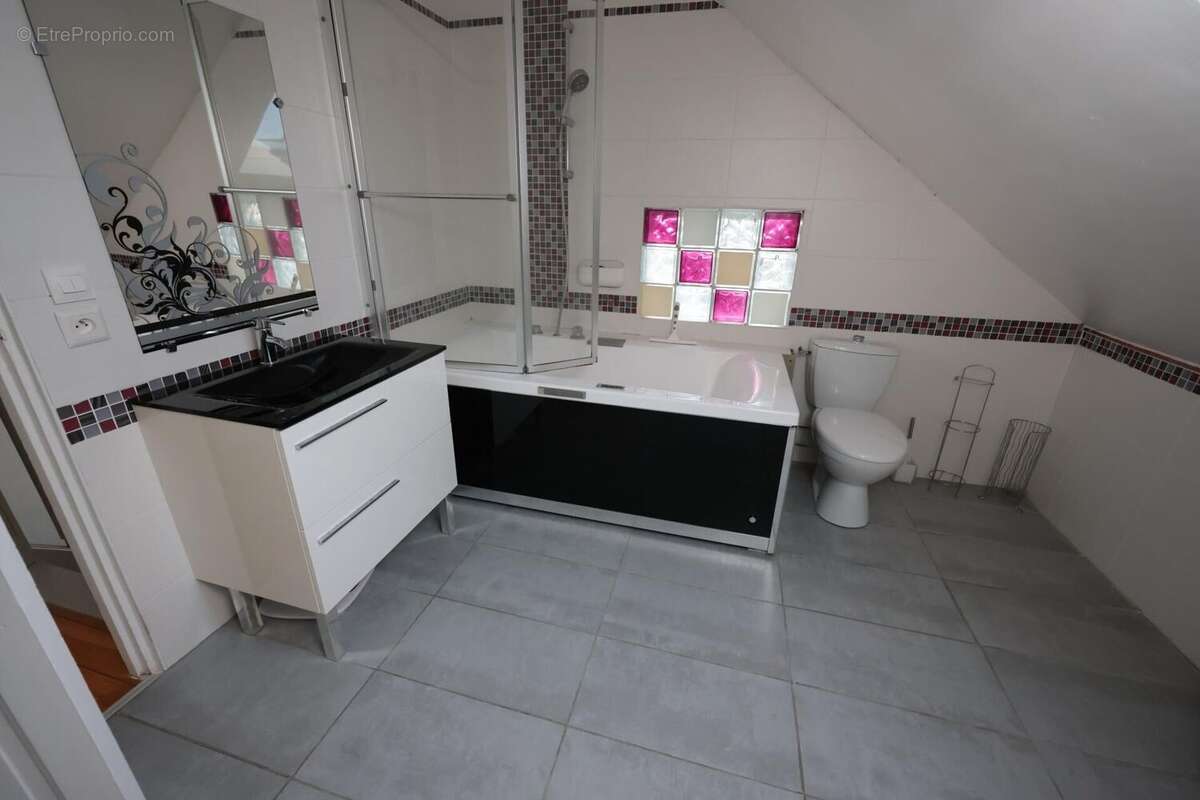 Photo 9 - Maison à MORANGIS