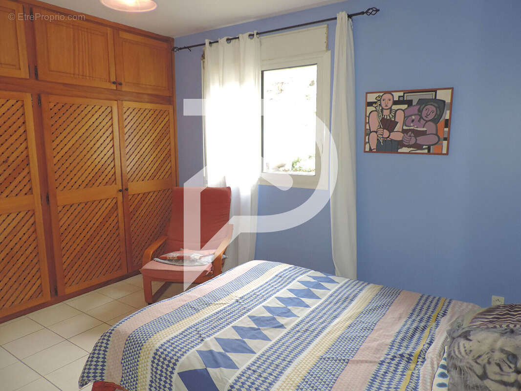 Maison à PETITE-ILE