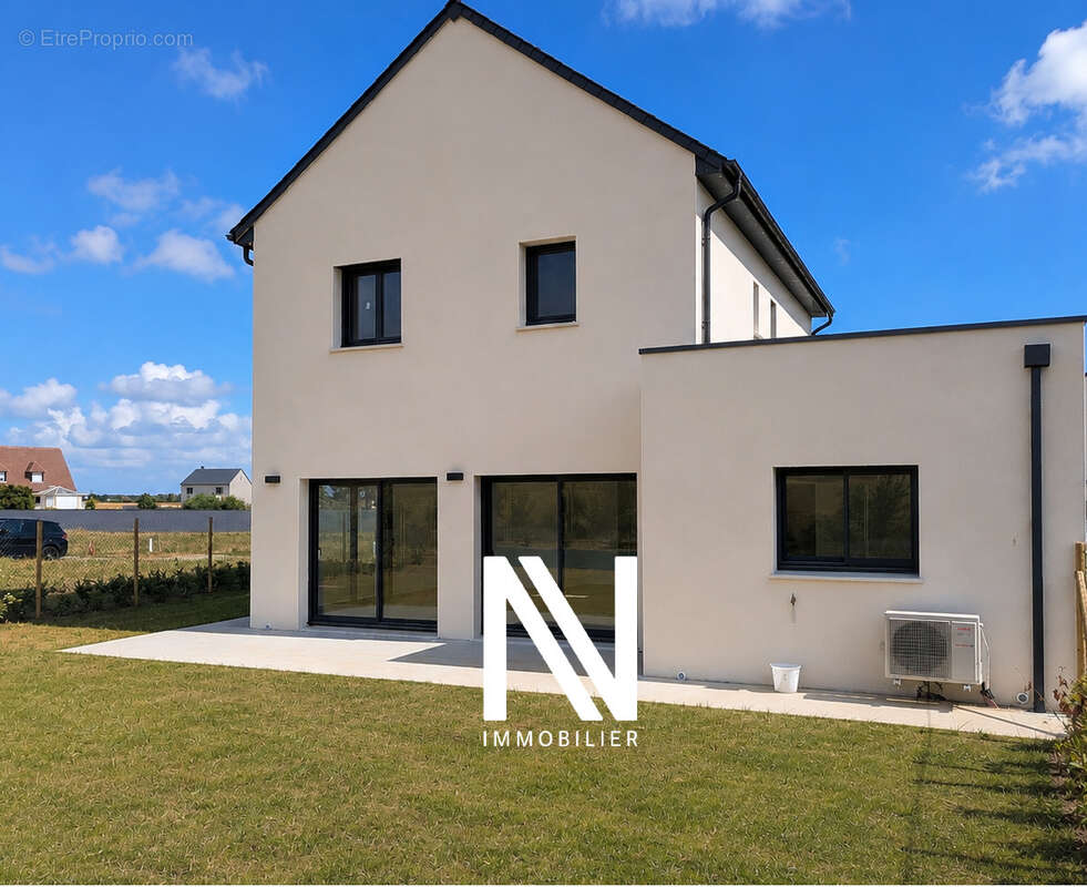 Maison à CRESSERONS