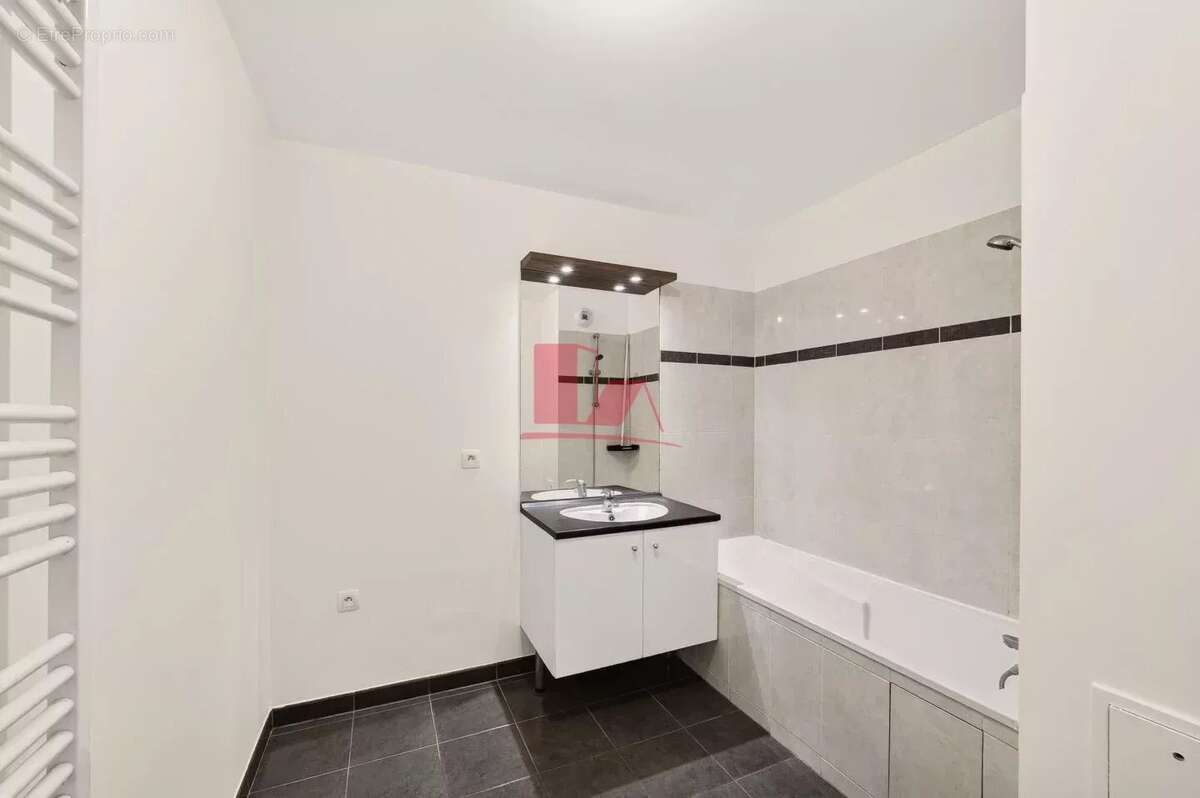 Appartement à CHATILLON