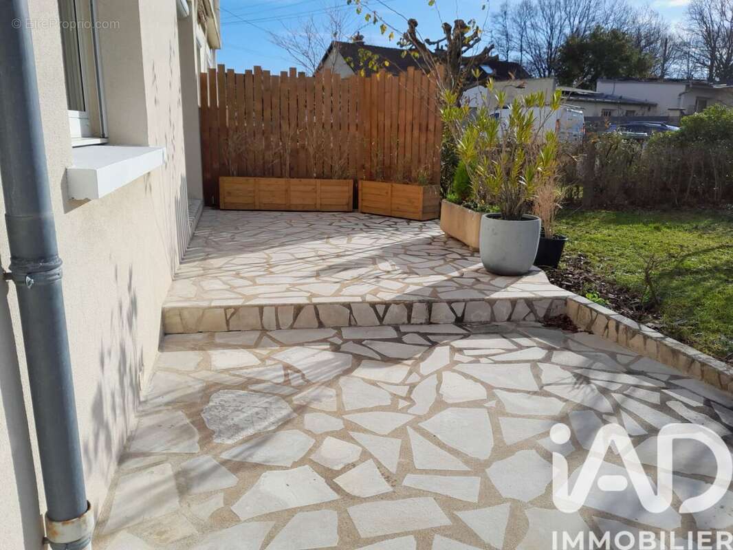 Photo 2 - Maison à SAINT-CYR-SUR-LOIRE