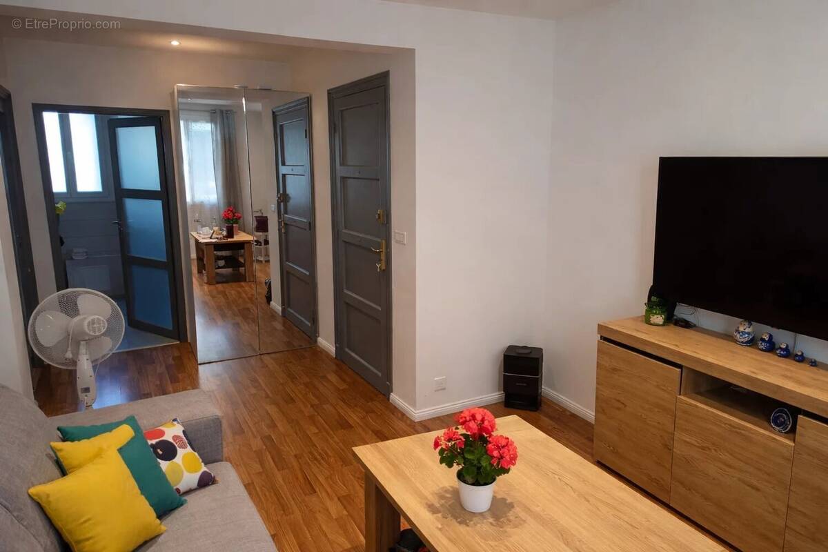 Appartement à CAGNES-SUR-MER