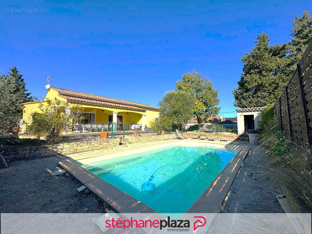 Maison à GOUDARGUES