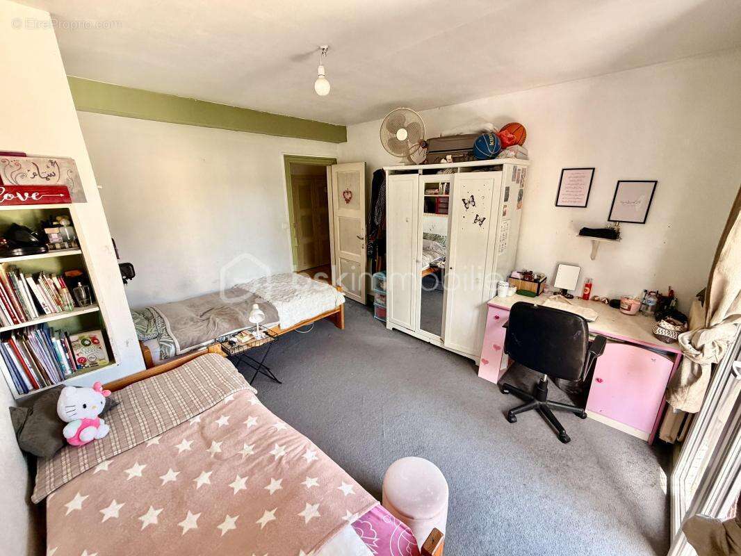 Maison 4 pièces avec jardin et sous-sol aménagé - Champagne-sur-Seine (77430) - photo 7