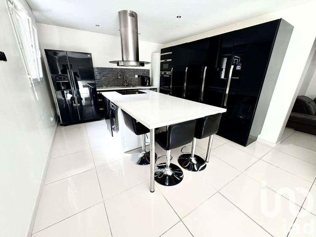 Photo 5 - Maison à ARGENTEUIL