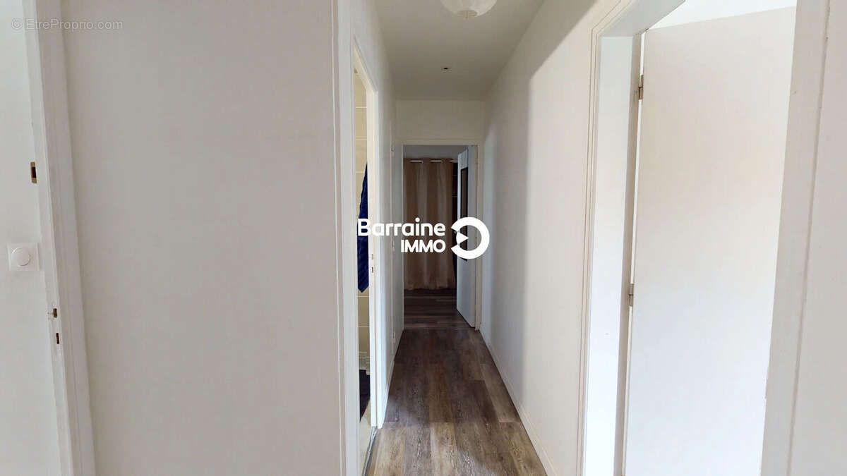 A vendre- lorient lanveur- appartement 3 chambres de 78 m²- garage et patio - photo 12