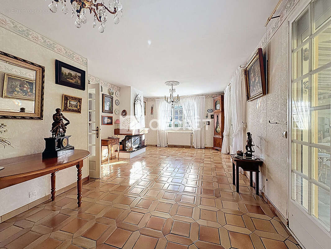 Maison à BIEVILLE-BEUVILLE