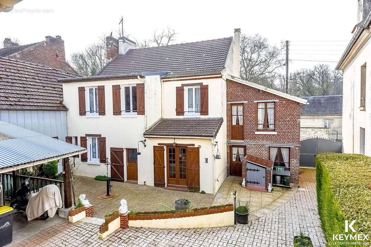 Maison à PUISEUX-LE-HAUBERGER