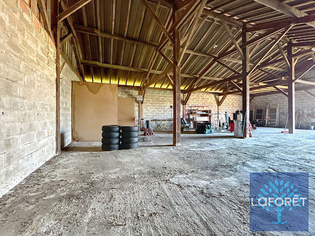 Commerce à TERCIS-LES-BAINS