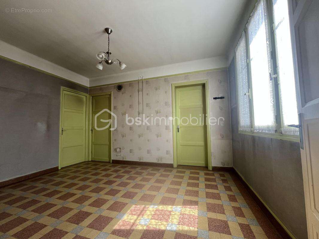 Maison de village - 158 m² - 6 pièces - photo 5