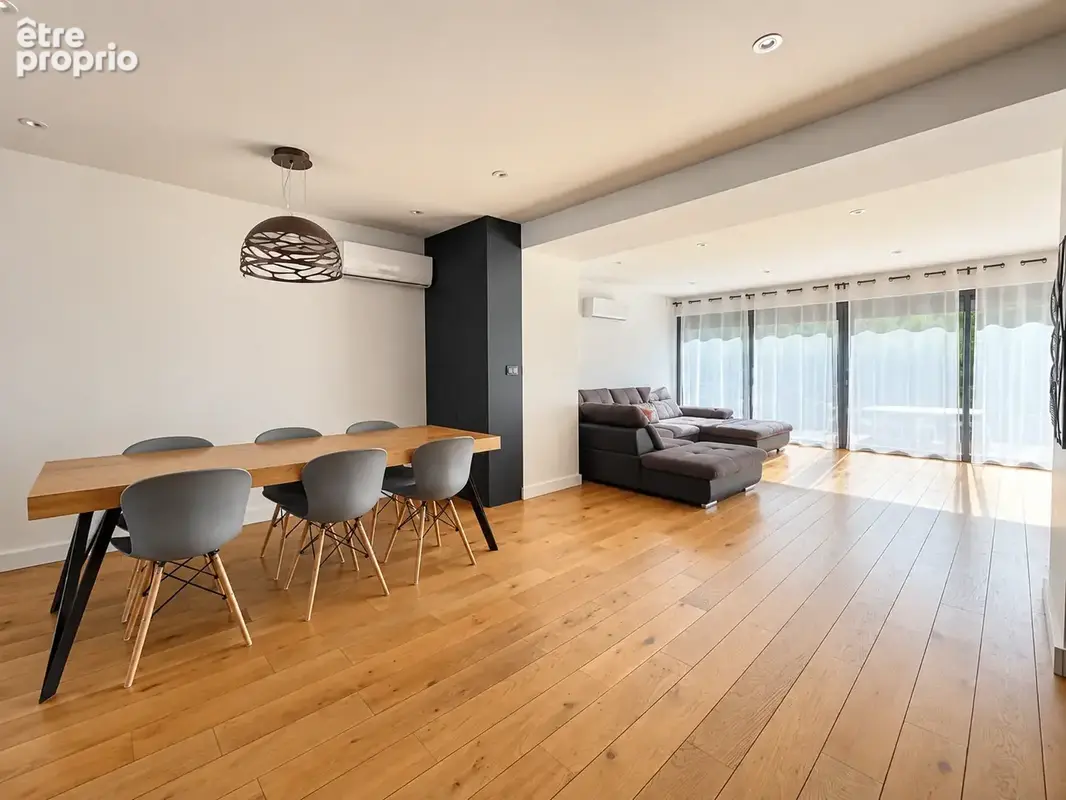 Propriété familiale rénovée avec piscine   sainte-foy-lès-lyon - photo 10