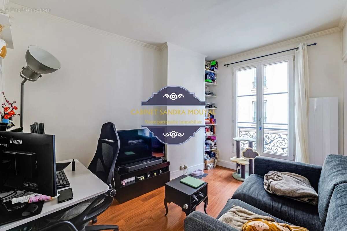 Appartement à PARIS-15E