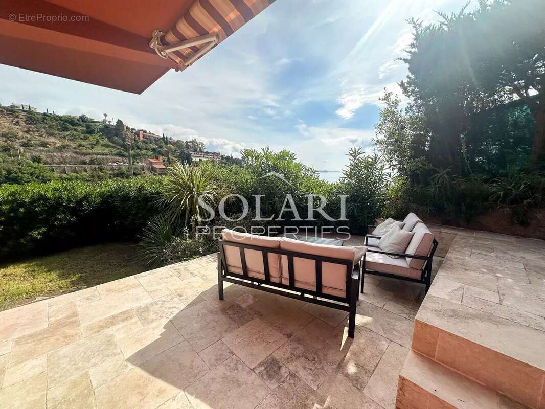 Maison à THEOULE-SUR-MER