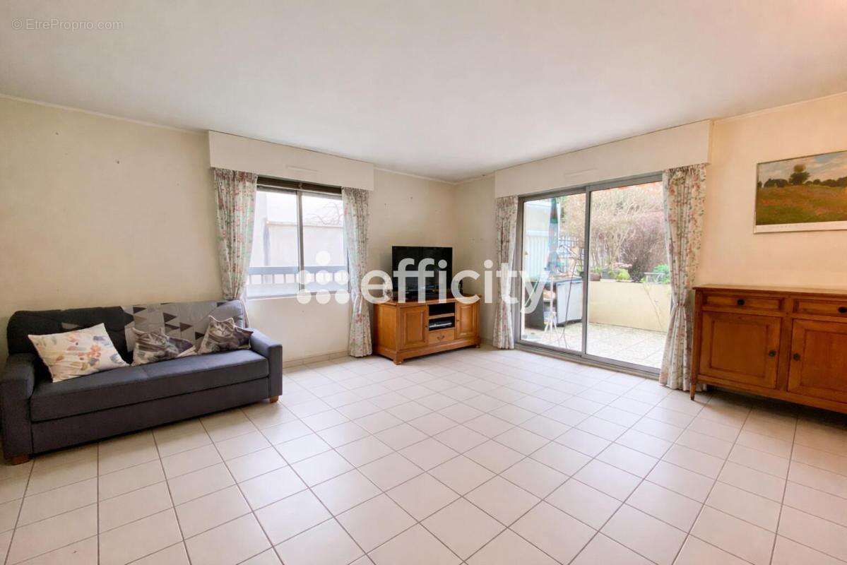 Appartement à RUEIL-MALMAISON