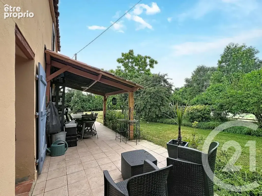 Maison 5 pièces 147 m² à vendre à Miramont-D'astarac (32300) - photo 3