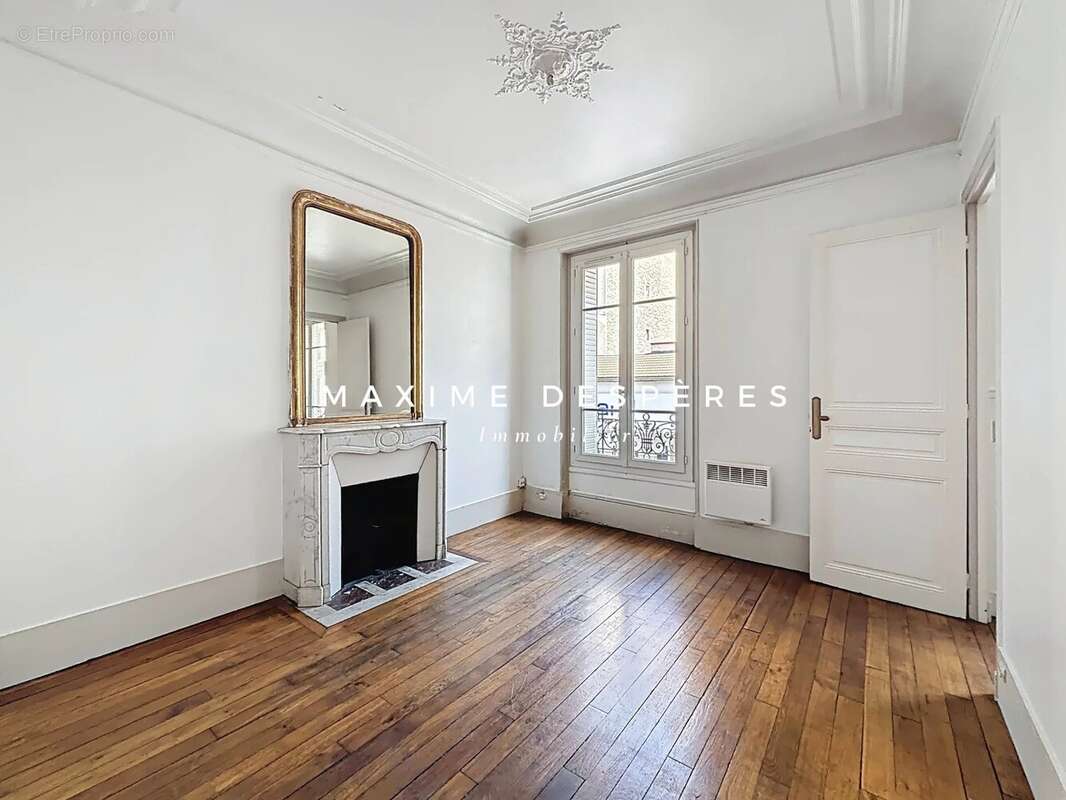 Appartement à LEVALLOIS-PERRET