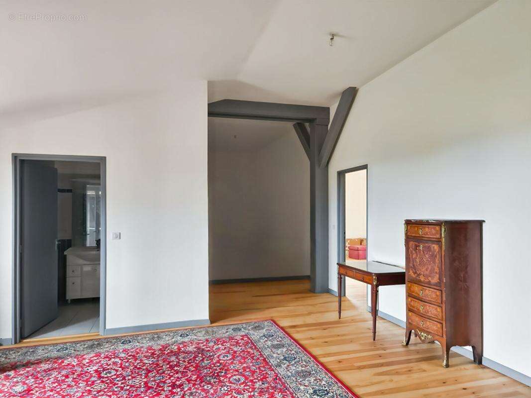 Maison d'architecte 307 M2, TERRAIN 6000 M2 - photo 12