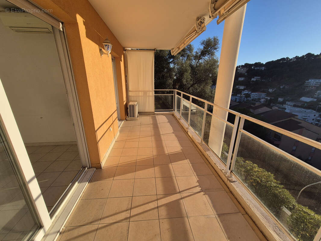 Appartement à MENTON
