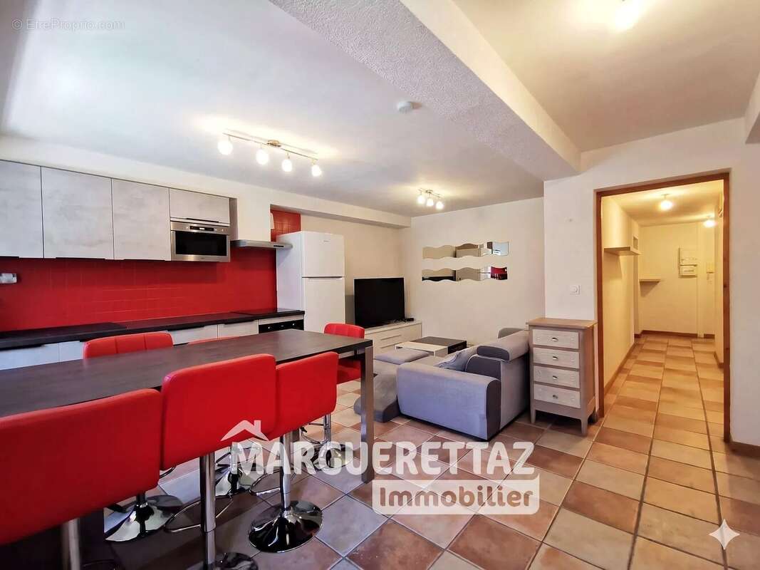 Appartement à HABERE-LULLIN
