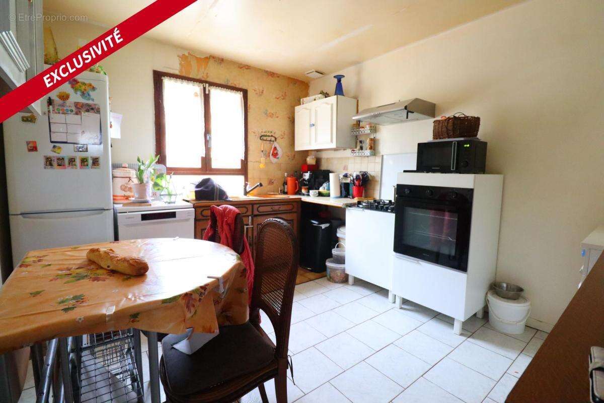 Maison à COULOMMIERS