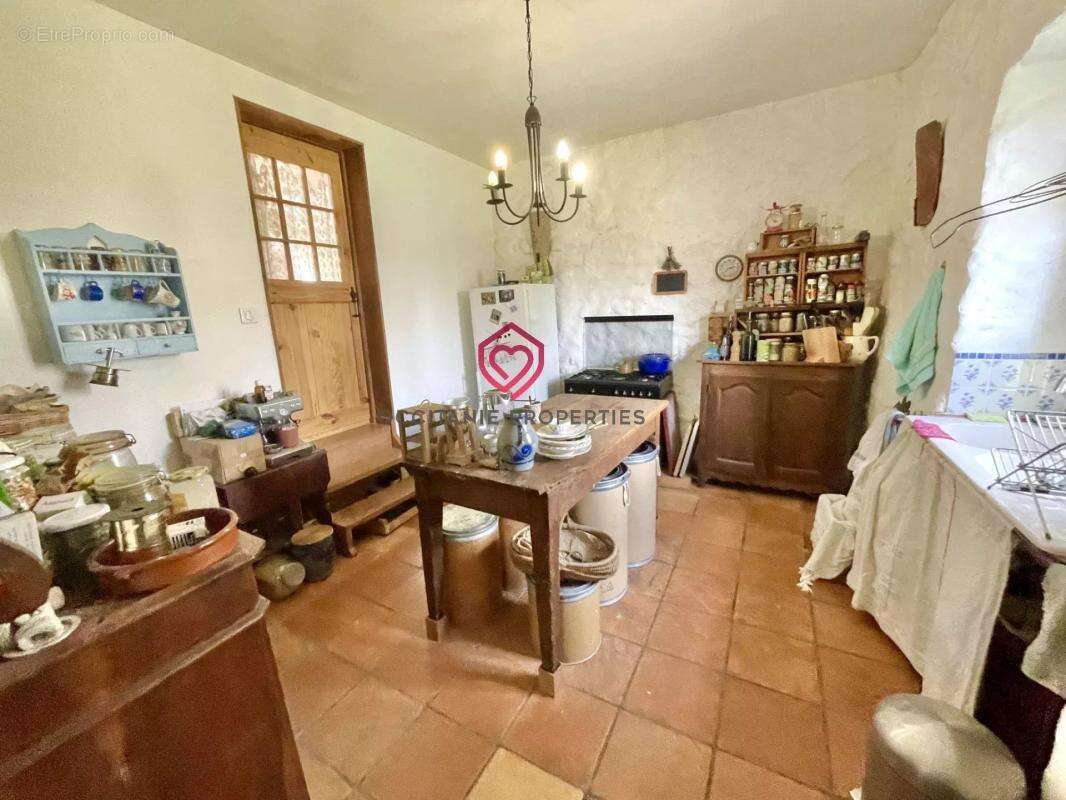 Maison à LE MAS-D'AZIL