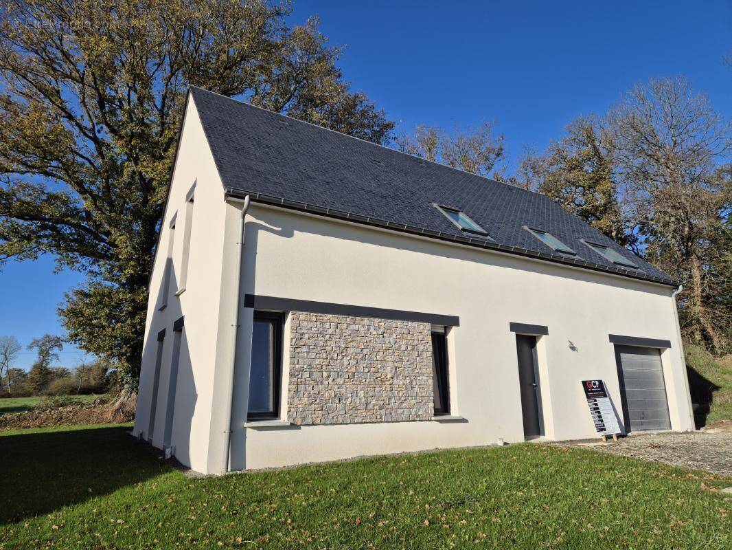 Maison à SAINT-AUBIN-DU-CORMIER