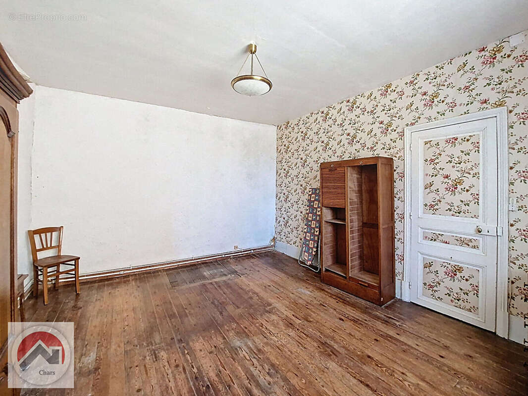 Maison à GRISY-LES-PLATRES