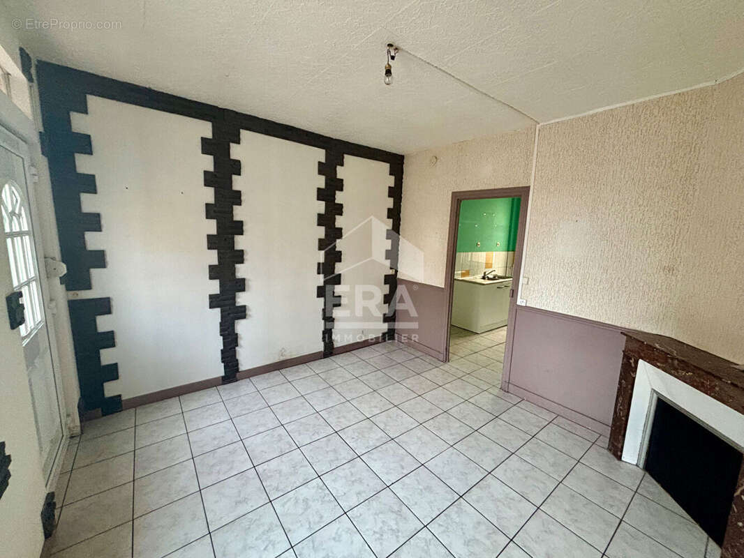 Maison à TERGNIER