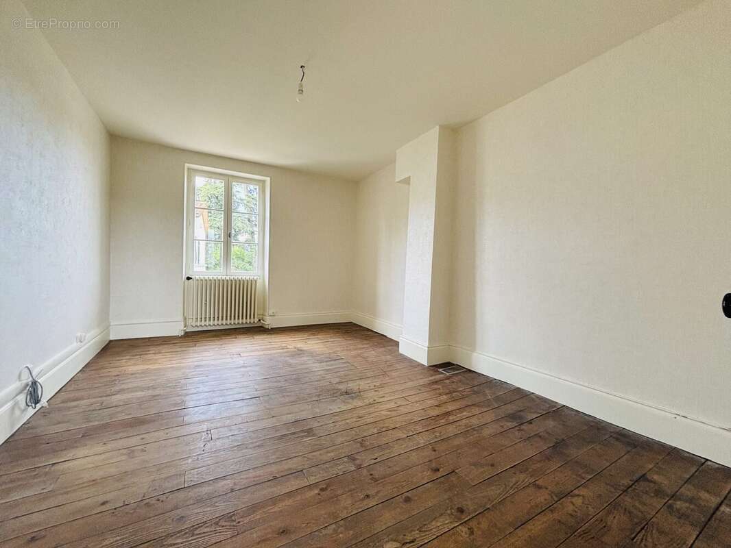 Maison 83 m² à Romans-Sur-Isere  - photo 5