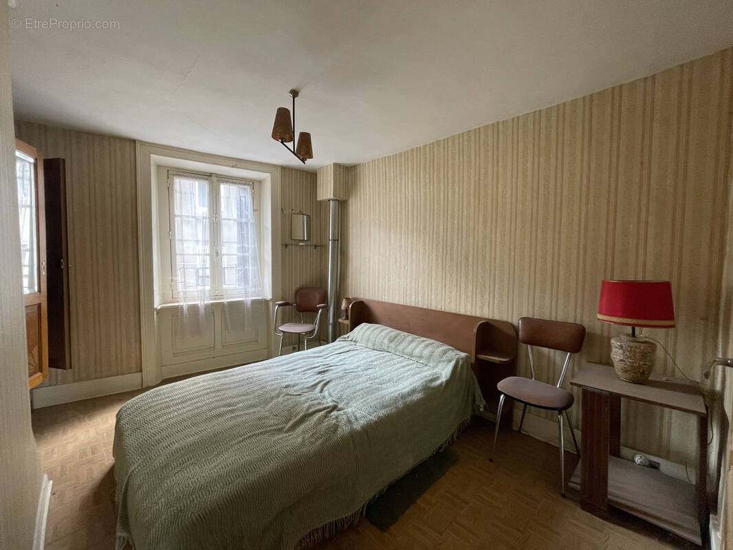 Maison à YSSINGEAUX