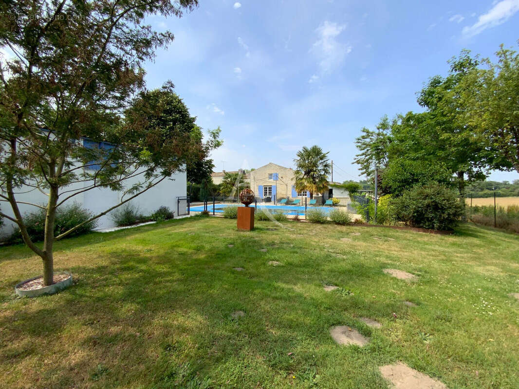 Maison à SAINT-GERMAIN-DU-SEUDRE