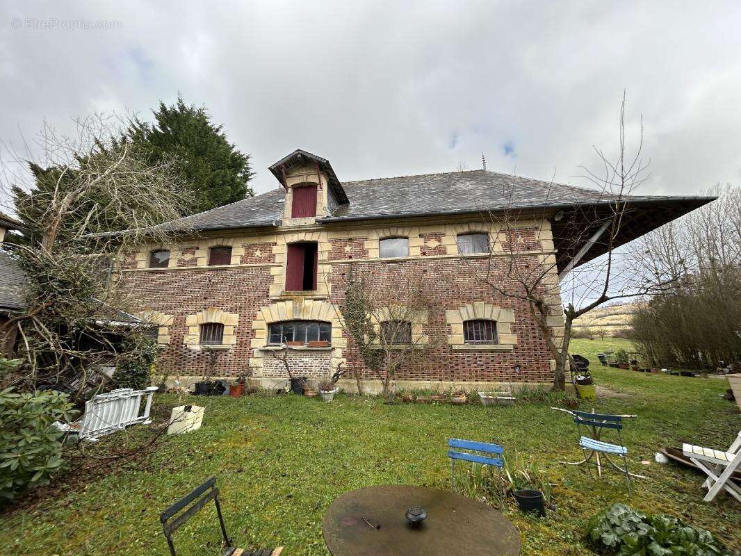 Maison à SILLY-EN-GOUFFERN