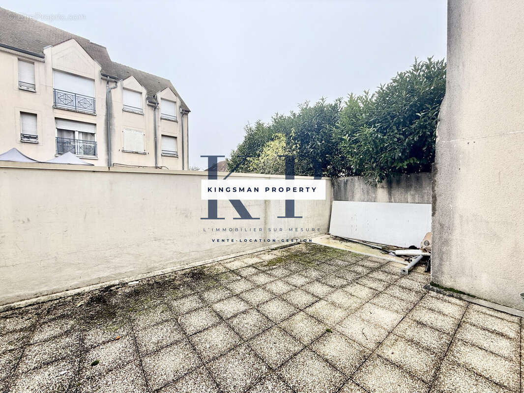 Appartement à CORBEIL-ESSONNES