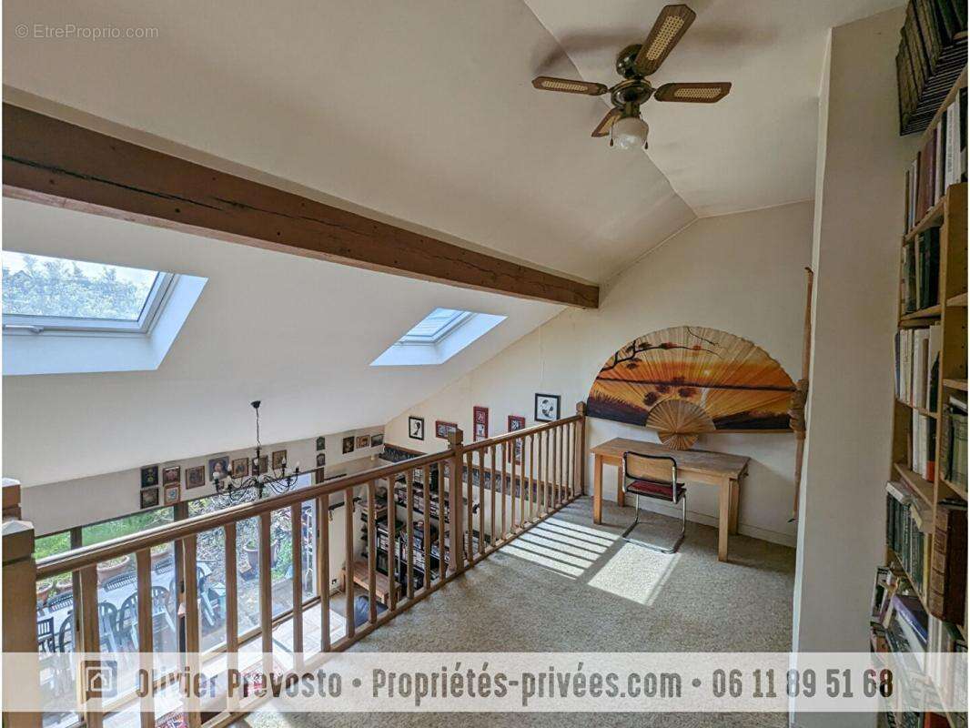 Maison à VERRIERES-LE-BUISSON