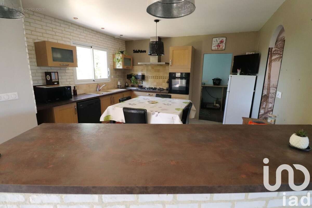 Photo 8 - Maison à MONTGUYON