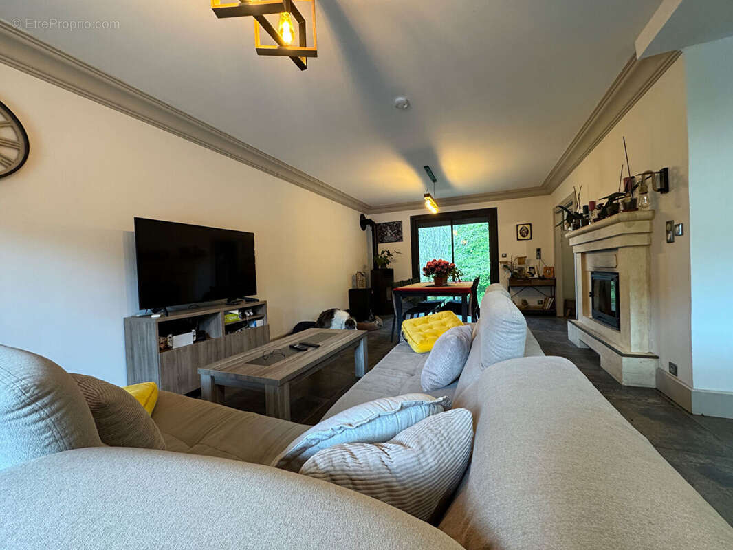 Maison à RAZAC-SUR-L&#039;ISLE