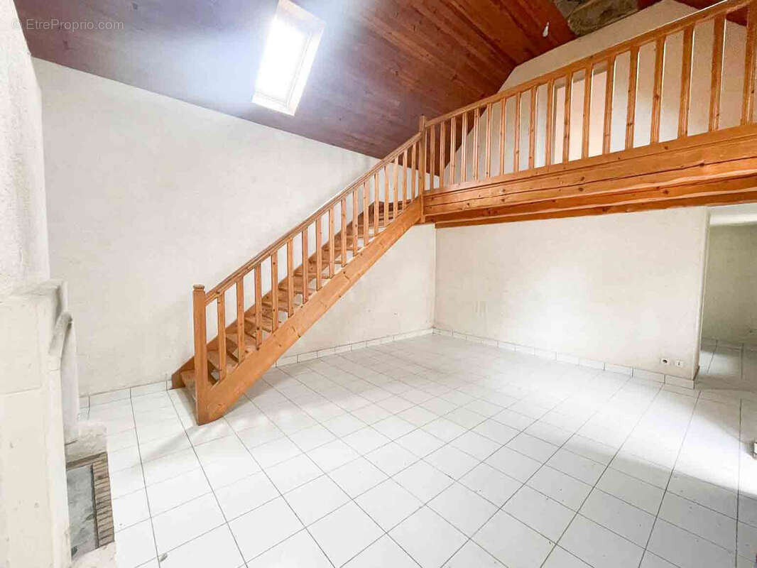 Maison à PLOUNEOUR-MENEZ