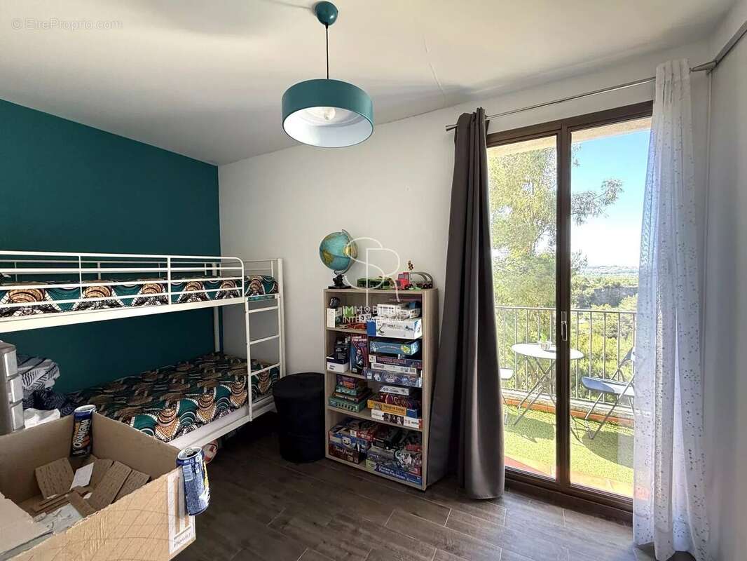 Appartement à VILLENEUVE-LOUBET